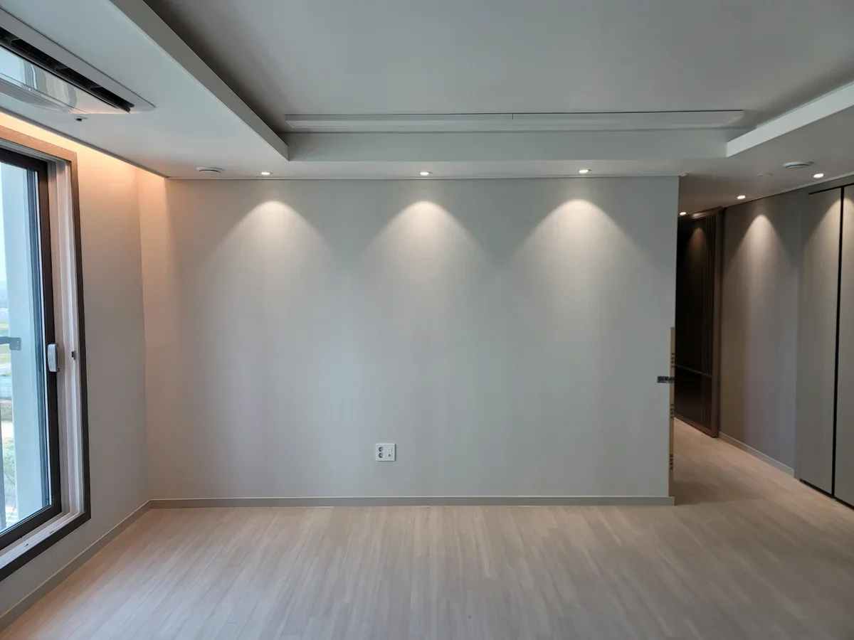 부산 / 에코델타시티 한양수자인 / A패키지 + 전구추가 시공 사진 2