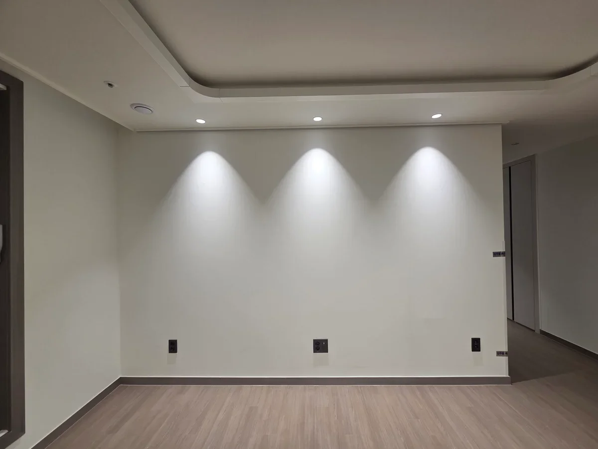 창원 힐스테이트 마크로엔 D패키지 + 디밍조명, 우물 두줄시공 시공 사진 15