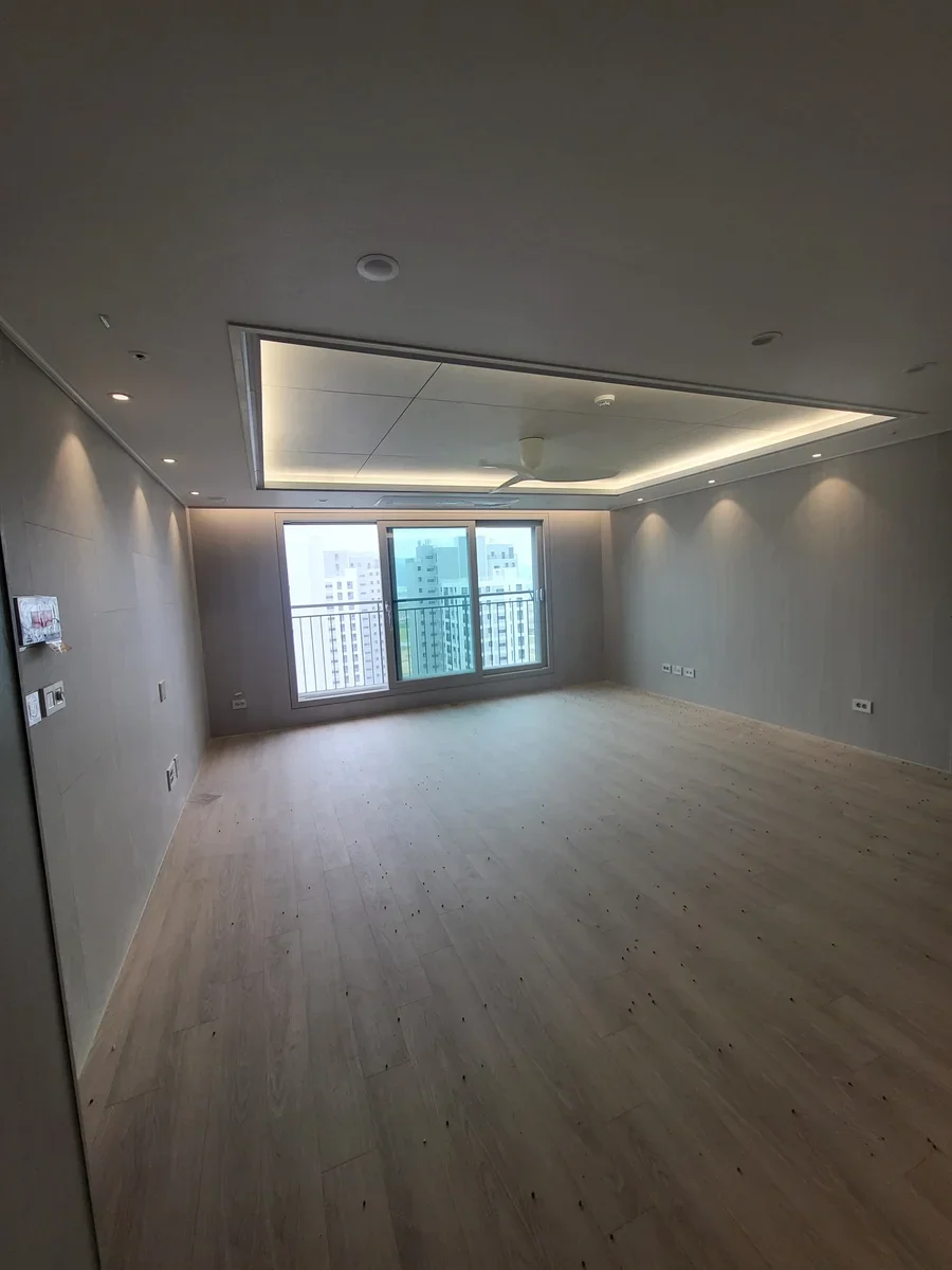 부산 / 이편한세상에코델타센터포인트 / A패키지 시공 사진 2